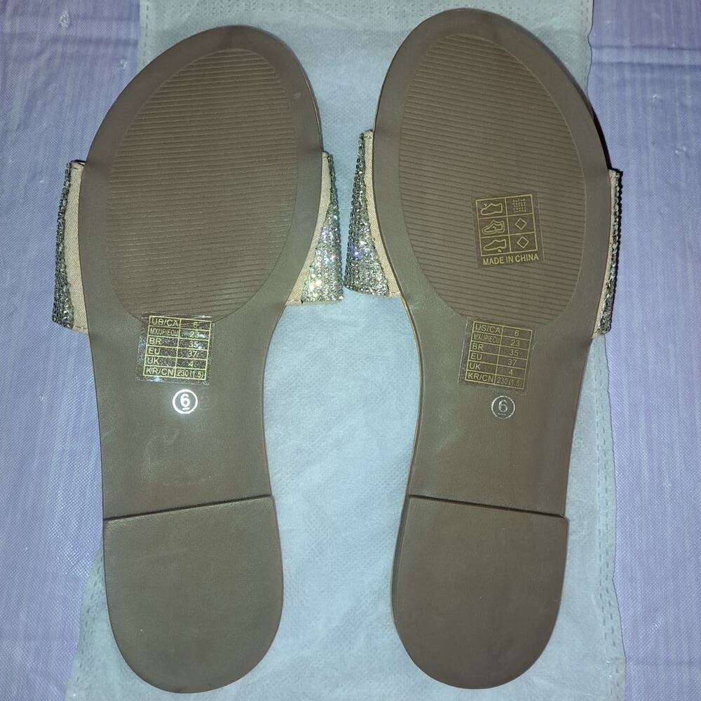 Women's Size 6 Rhinestone Flat Open Toe Sparkle Slide Sandals - Picture 9 of 9